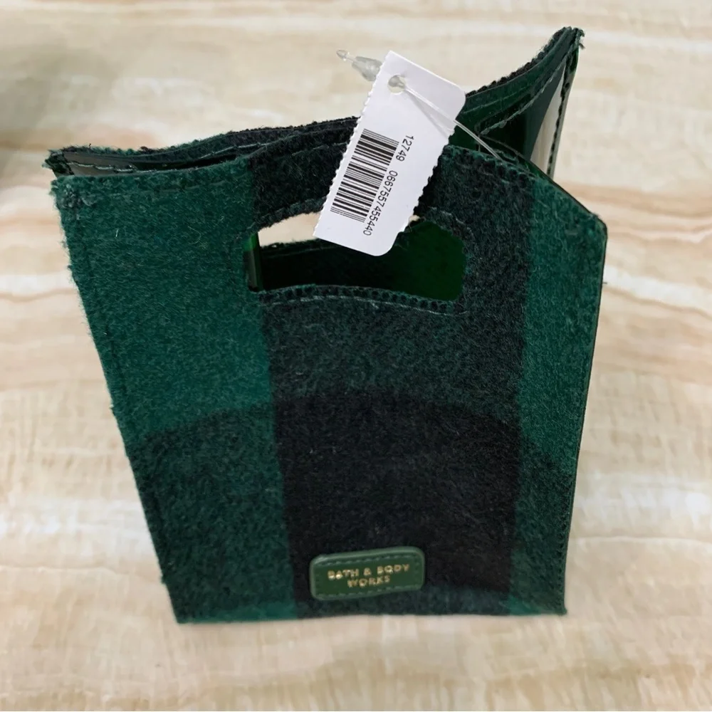 [5x$25] ⭐️ BBW Green Plaid Reusable Gift Bag Bath & Body Works Holiday NWT